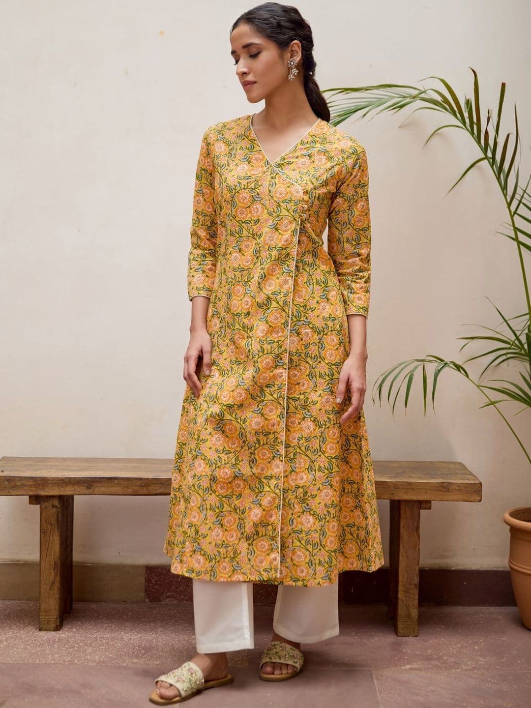 anayna Women Floral Printed Kurta - view 1