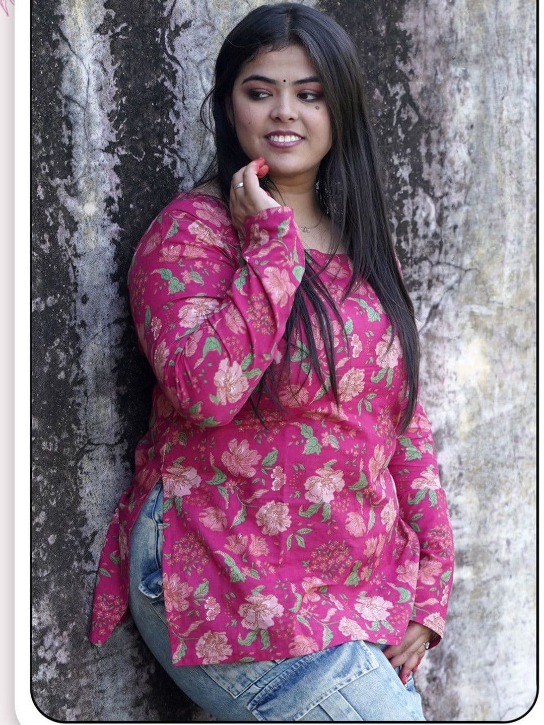 RAJAM Floral Printed Square Neck Pure Cotton Kurti - view 1