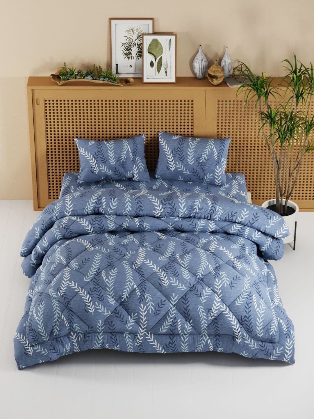 KOPA Navy Blue & White Floral Other 4 Piece Double King Regular Bedding Set - view 1