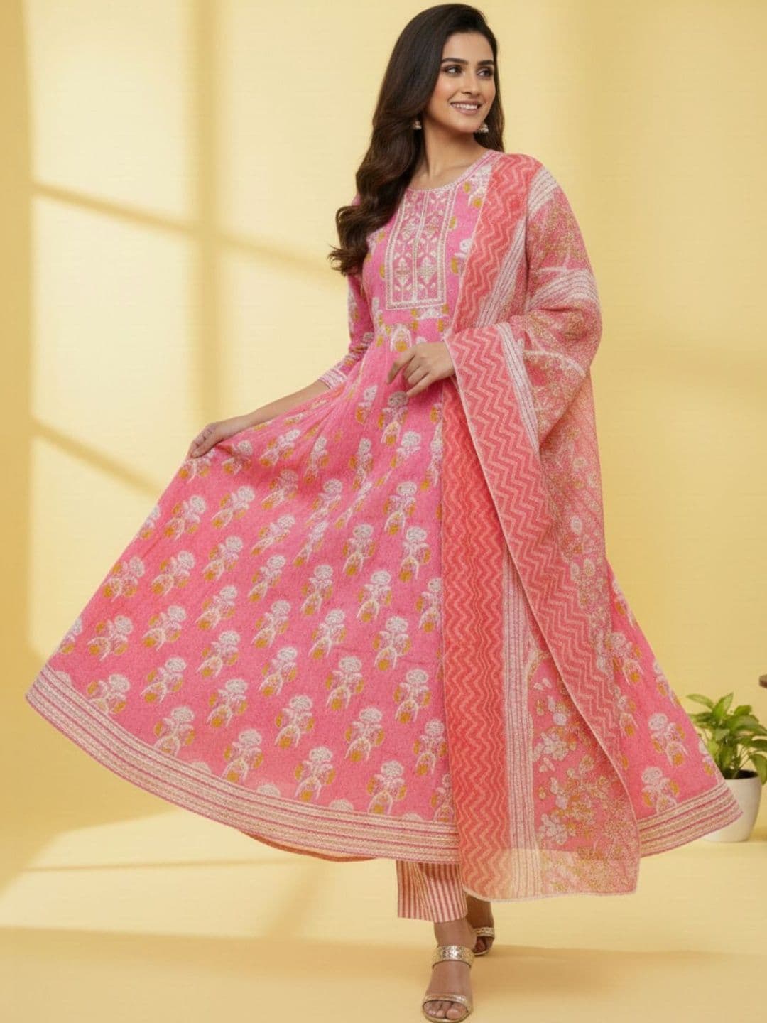 Varanga Women Ethnic Motifs Printed Panelled Kurta with Trousers & With Dupatta - view 1