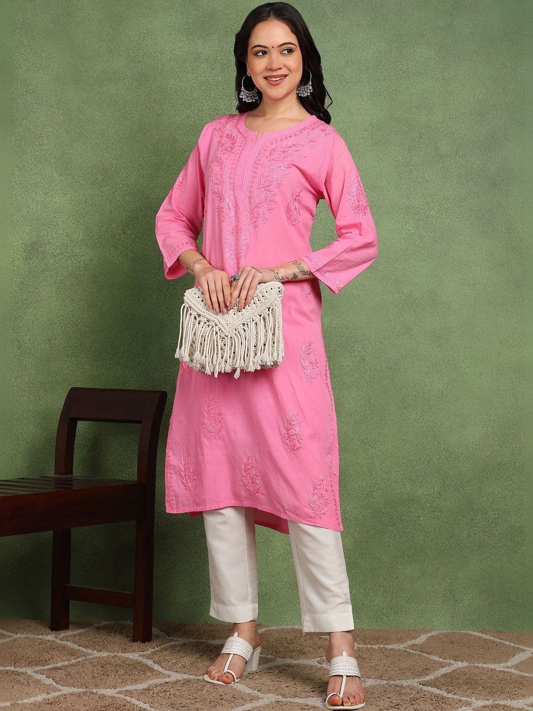 RANGAA NAWAAB Women Embroidered Chikankari Indigo Kurta - view 1