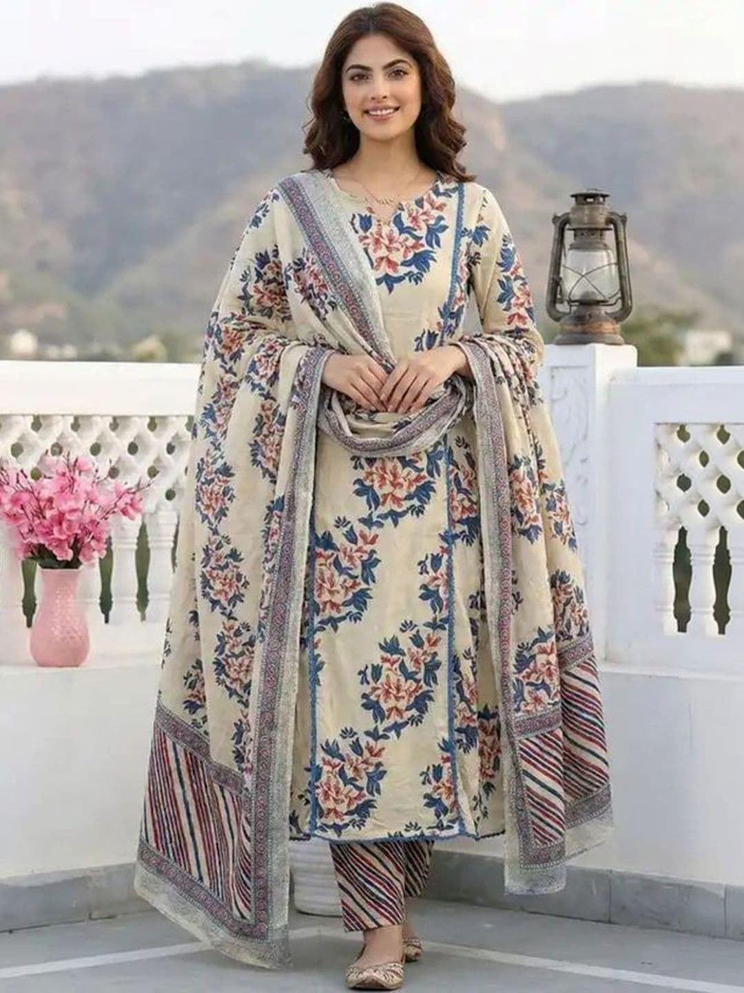 MYRIE Women Floral Printed Regular Kurta with Churidar & With Dupatta - view 1