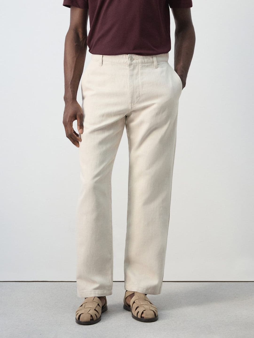 MANGO MAN Men Regular Fit Mid-Rise Jeans - view 1