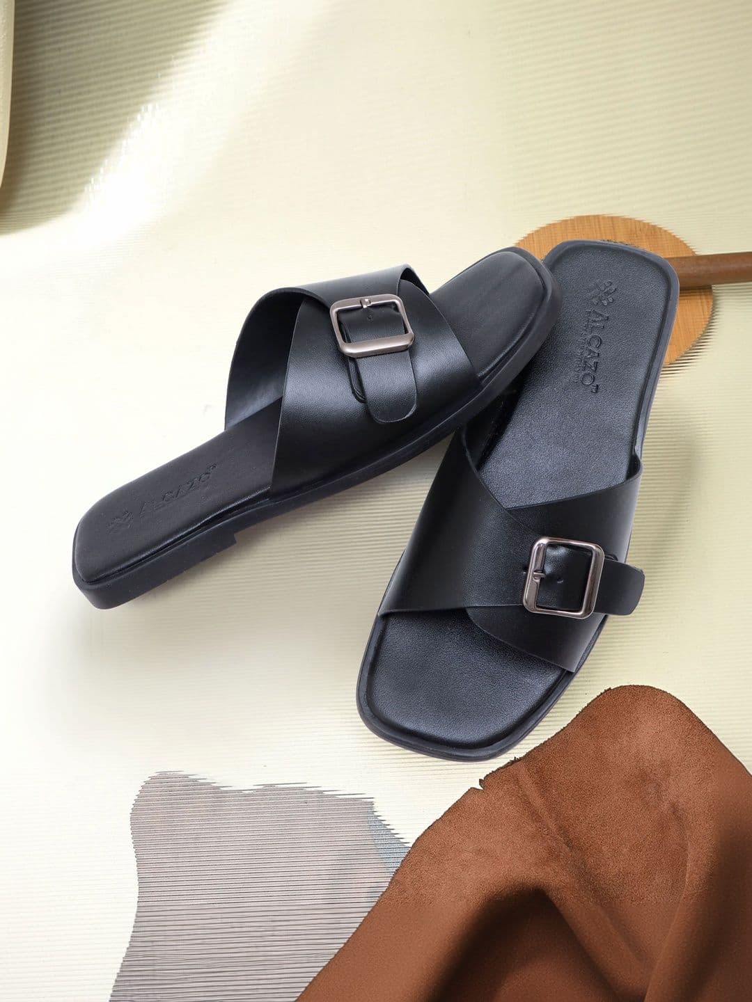 ALCAZO Men Sliders - view 1
