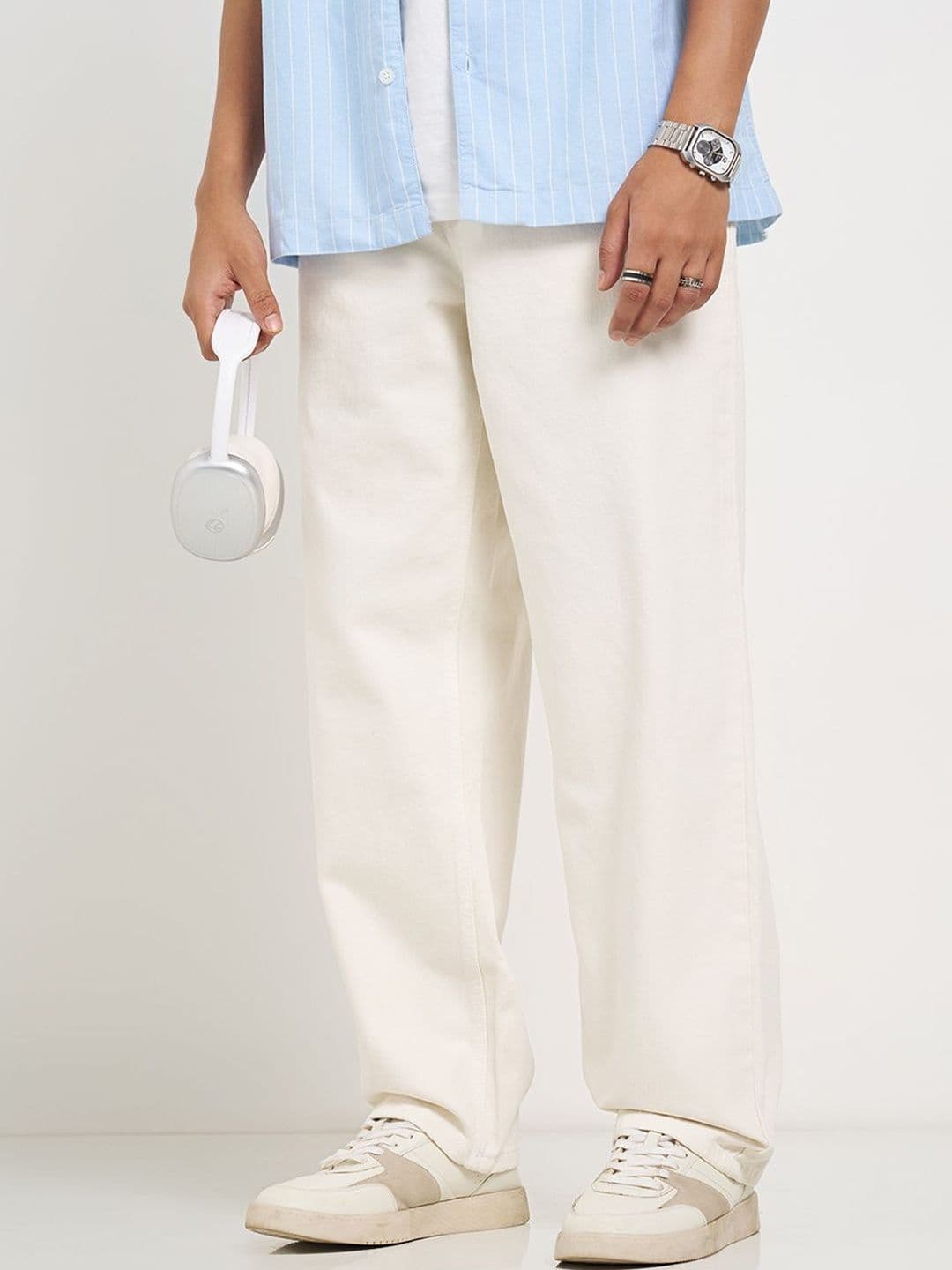 SF JEANS by Pantaloons Men Relaxed Fit Mid-Rise Jeans - view 1