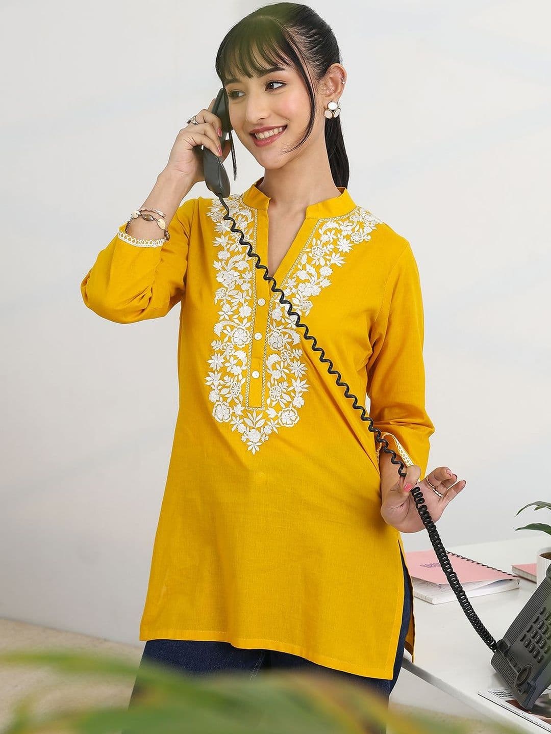 Libas Floral Embroidered Thread Work Thread Work Kurti - view 1