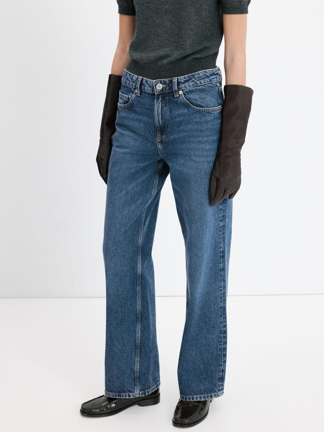 MANGO Women Straight Fit Low-Rise Light Fade Jeans - view 1