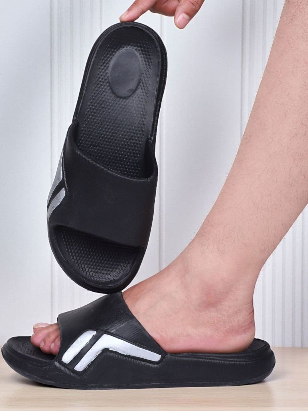 KAPYANSH Men Sliders - view 1