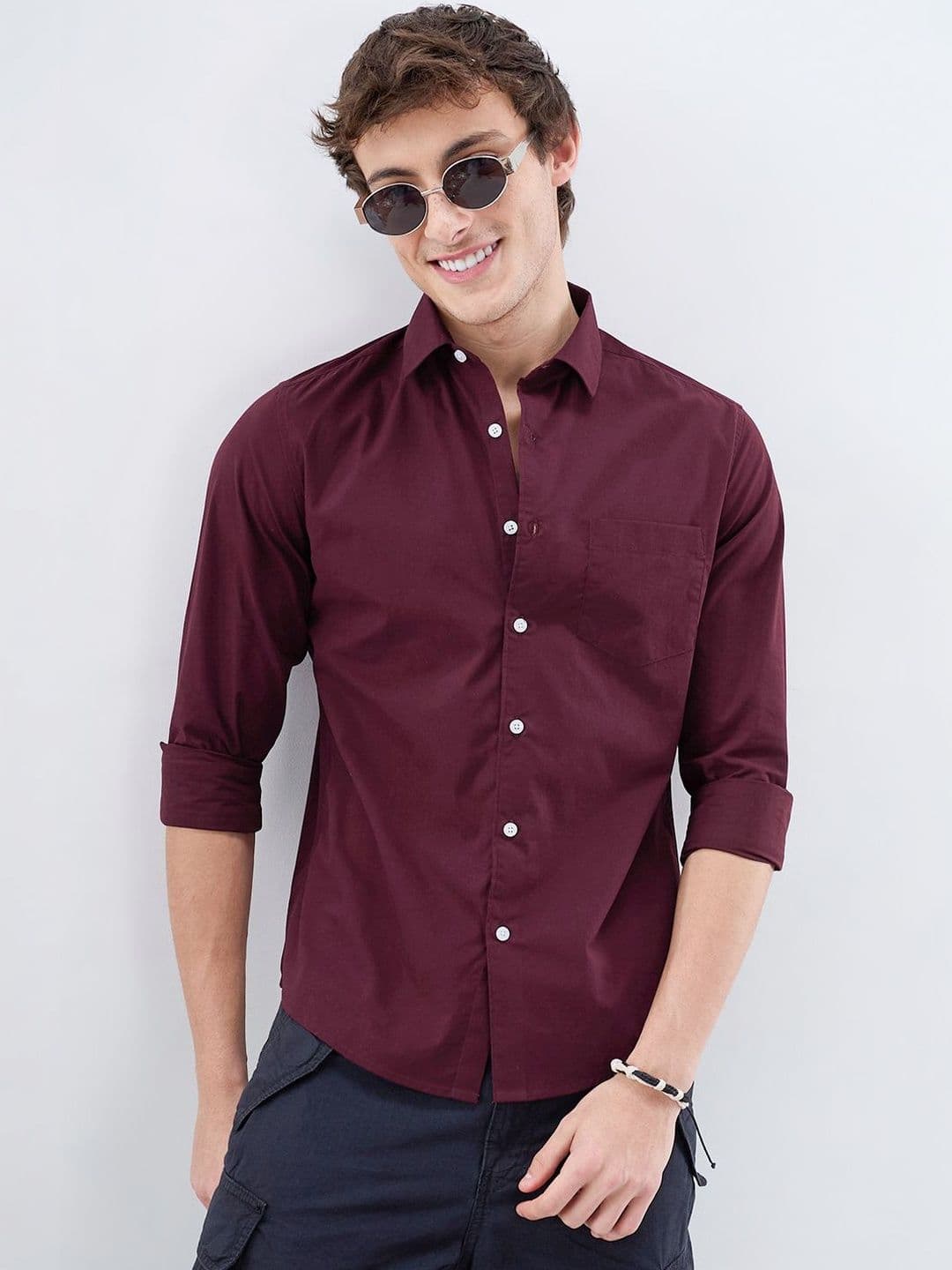 VASTRADO Classic Maroon Poplin Peach Finish Shirt - view 1