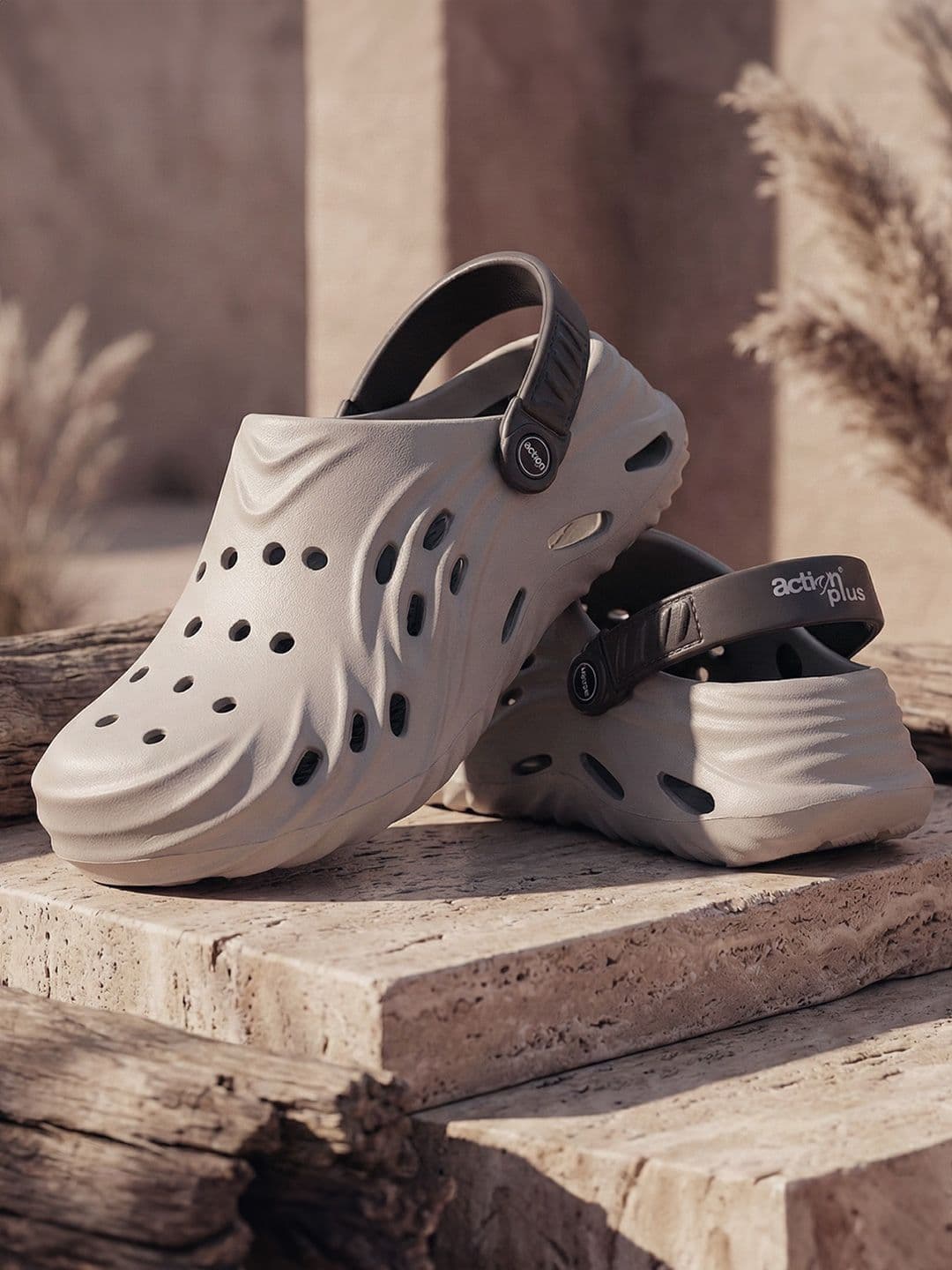 Action Men Clogs - view 1