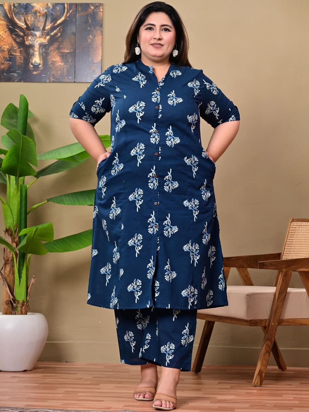 SANGANER EXPORT Women Floral Printed Regular Pure Cotton Kurta with Trousers - view 1