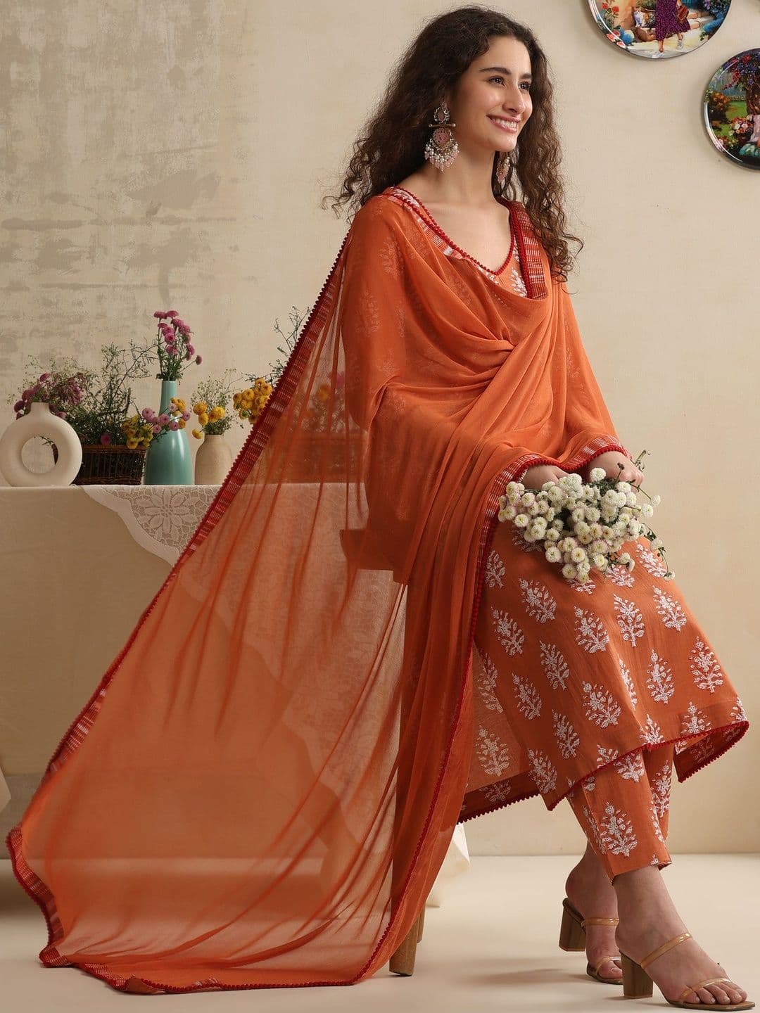 Khushal K Women Ethnic Motifs Printed Regular Pure Cotton Kurta with Trousers & With Dupatta - view 1