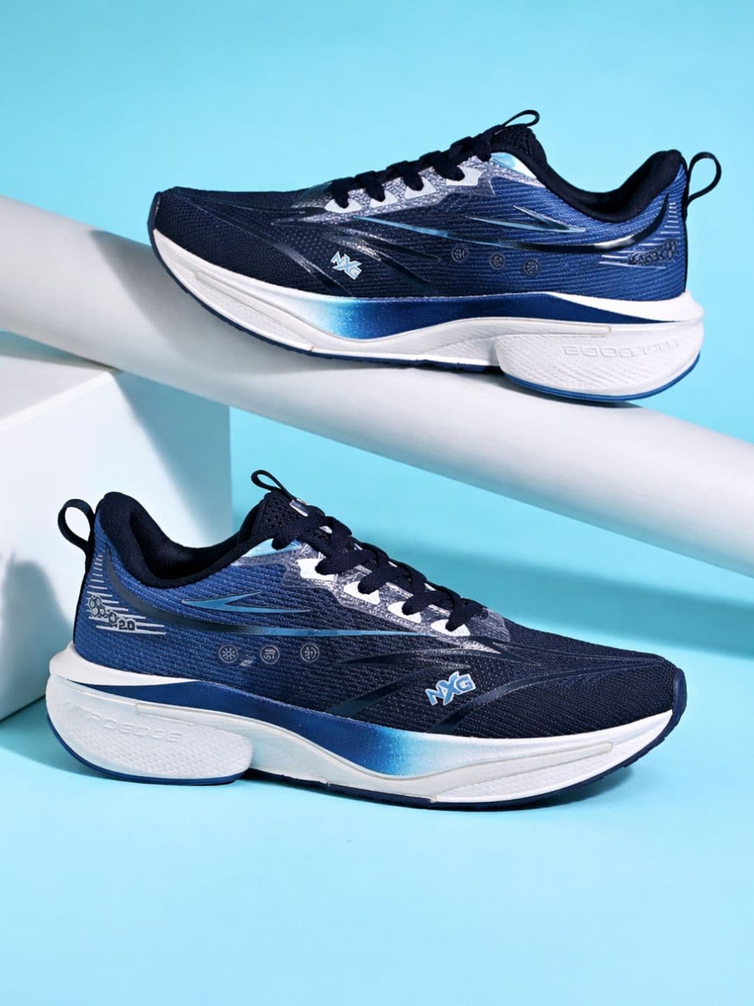 Columbus Men Mesh Running Non-Marking Shoes - view 1