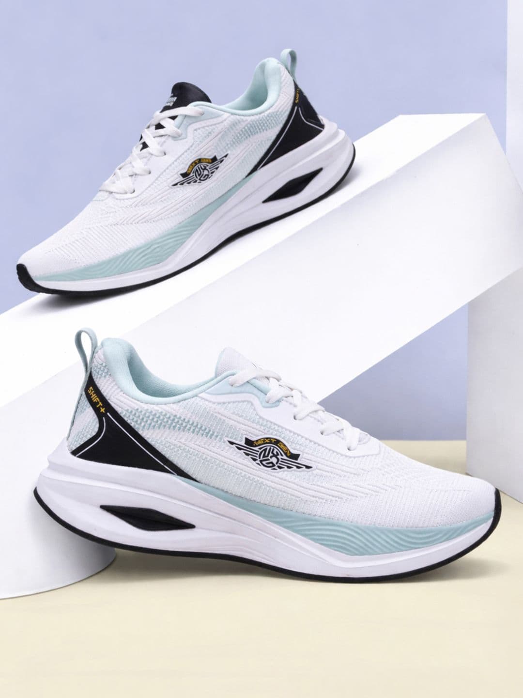 Columbus Men Mesh Running Non-Marking Shoes - view 1