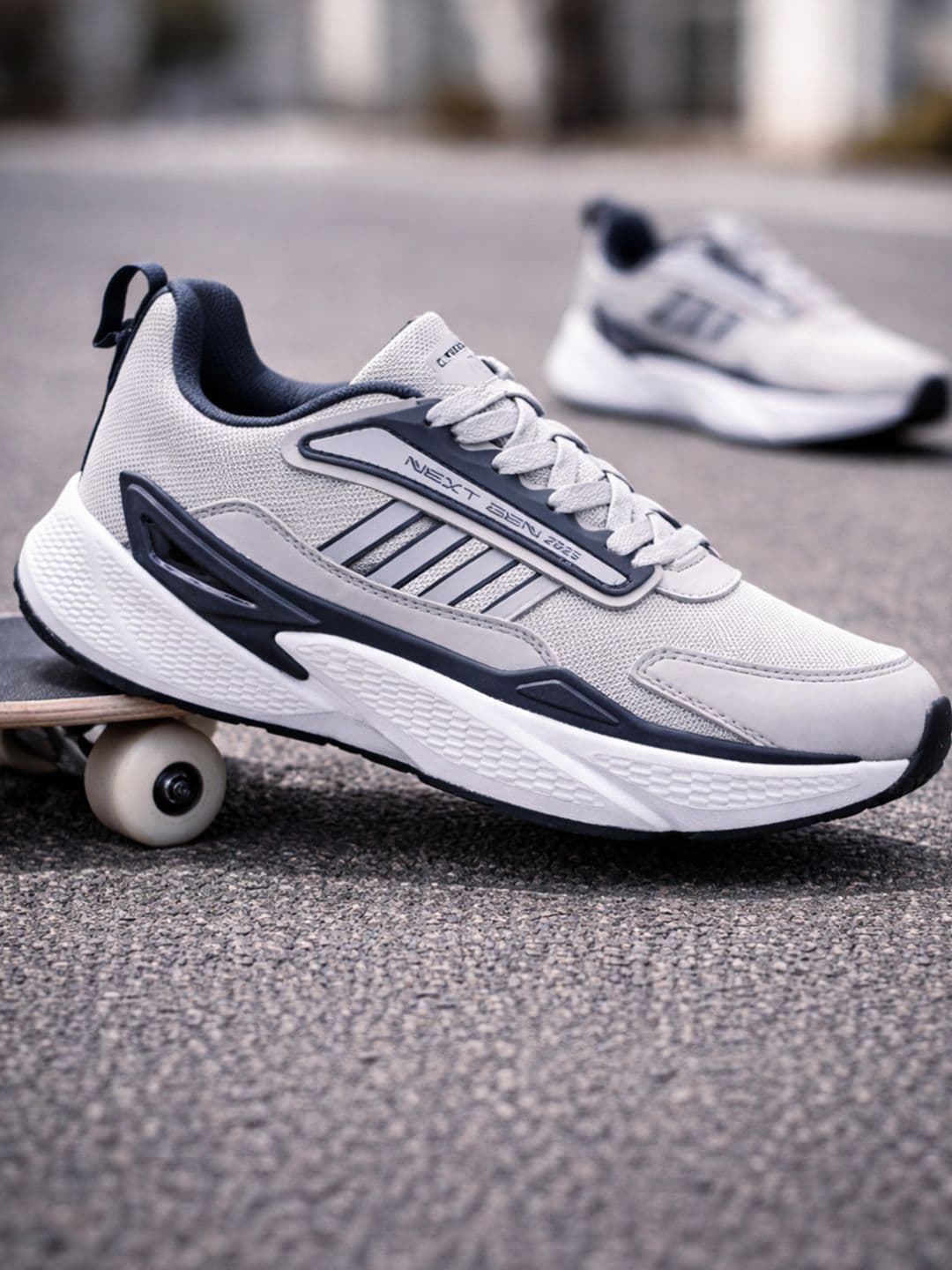 Columbus Men Mesh Running Non-Marking Shoes - view 1