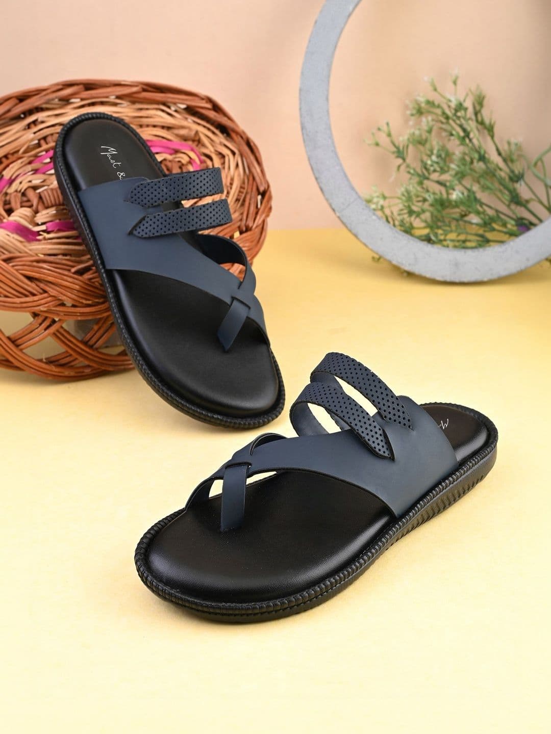 Mast & Harbour Men Comfort Sandals - view 1