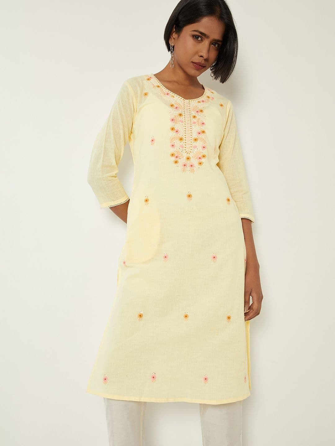 max Women Geometric Embroidered Flared Sleeves Gotta Patti Kurta - view 1