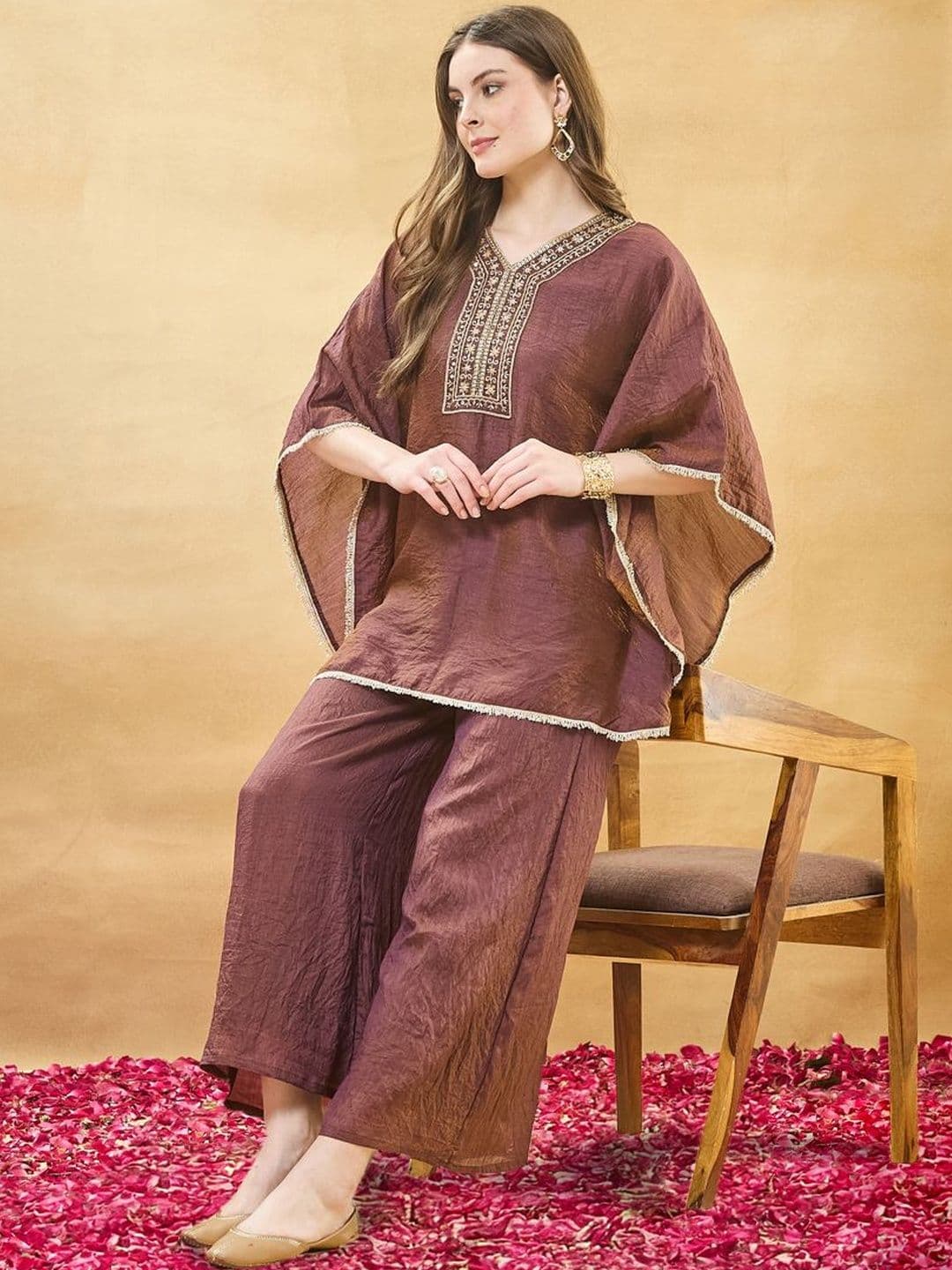 MOKOSH Women Silk Kaftan With Spaghetti Blouse And Palazzo - view 1