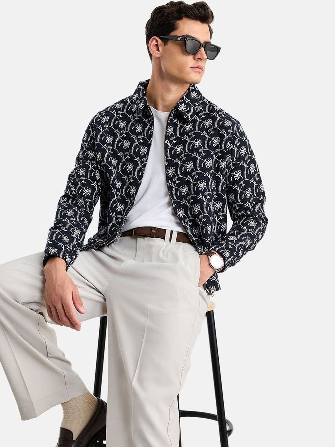 Snitch Navy Floral Jacket - view 1