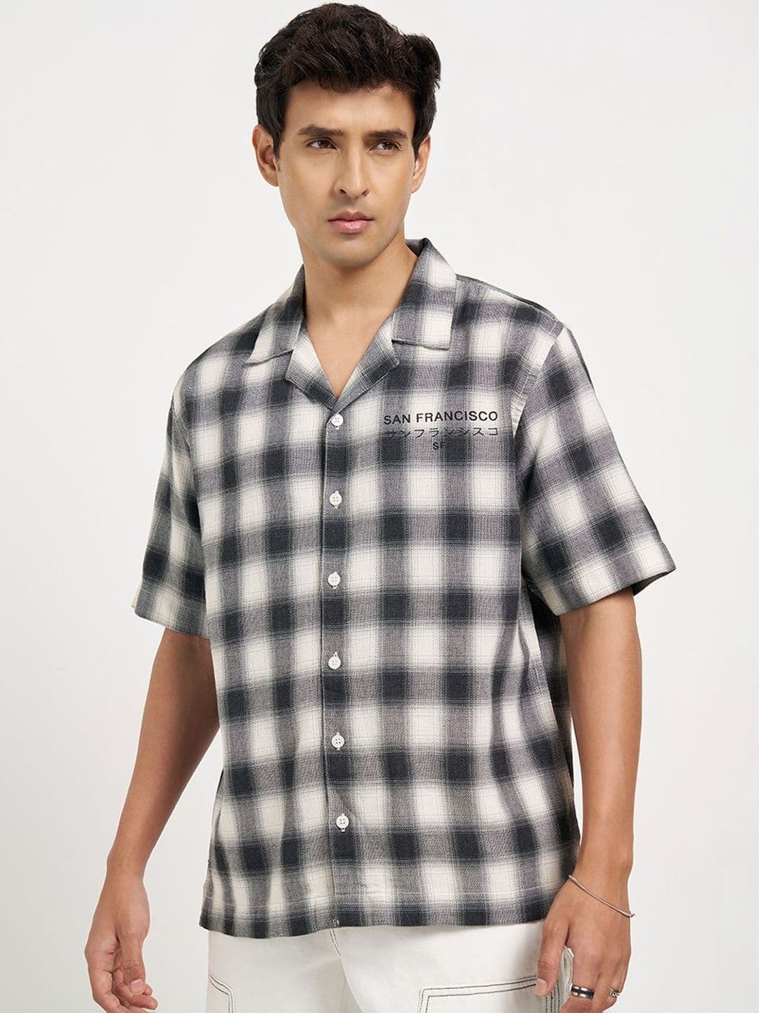 SF JEANS by Pantaloons Men Checked Casual Shirt - view 1