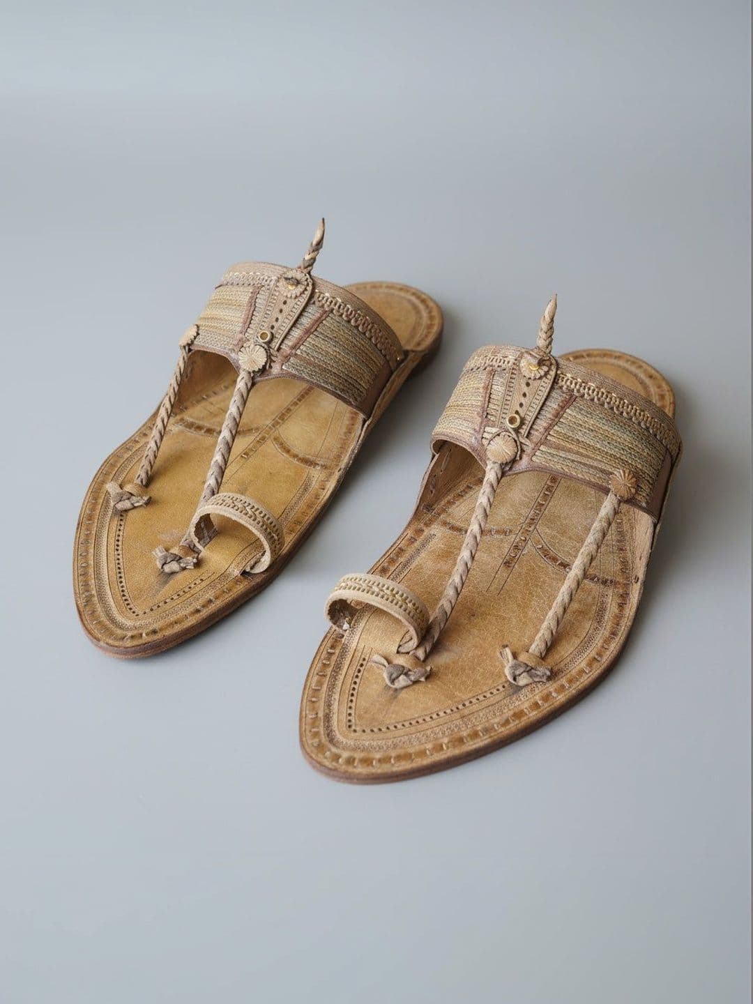 niira.co NIIRA Men Leather Kolhapuri Flat Sandals - view 1