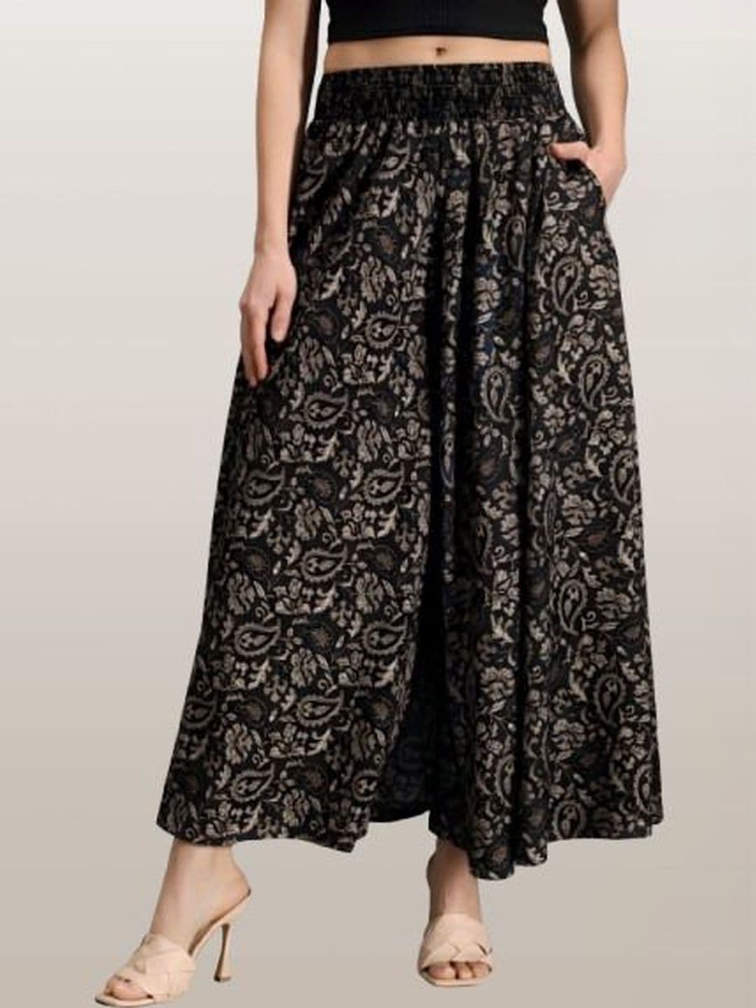 SCUBE DESIGNS Women Ethnic Motifs Printed Flared Ethnic Palazzos - view 1
