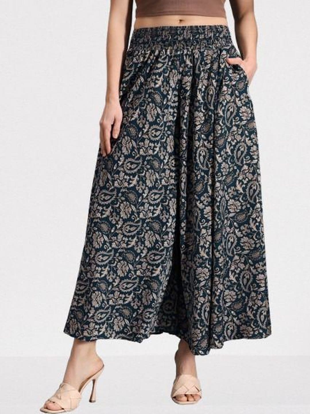 SCUBE DESIGNS Women Ethnic Motifs Printed Ethnic Palazzos - view 1