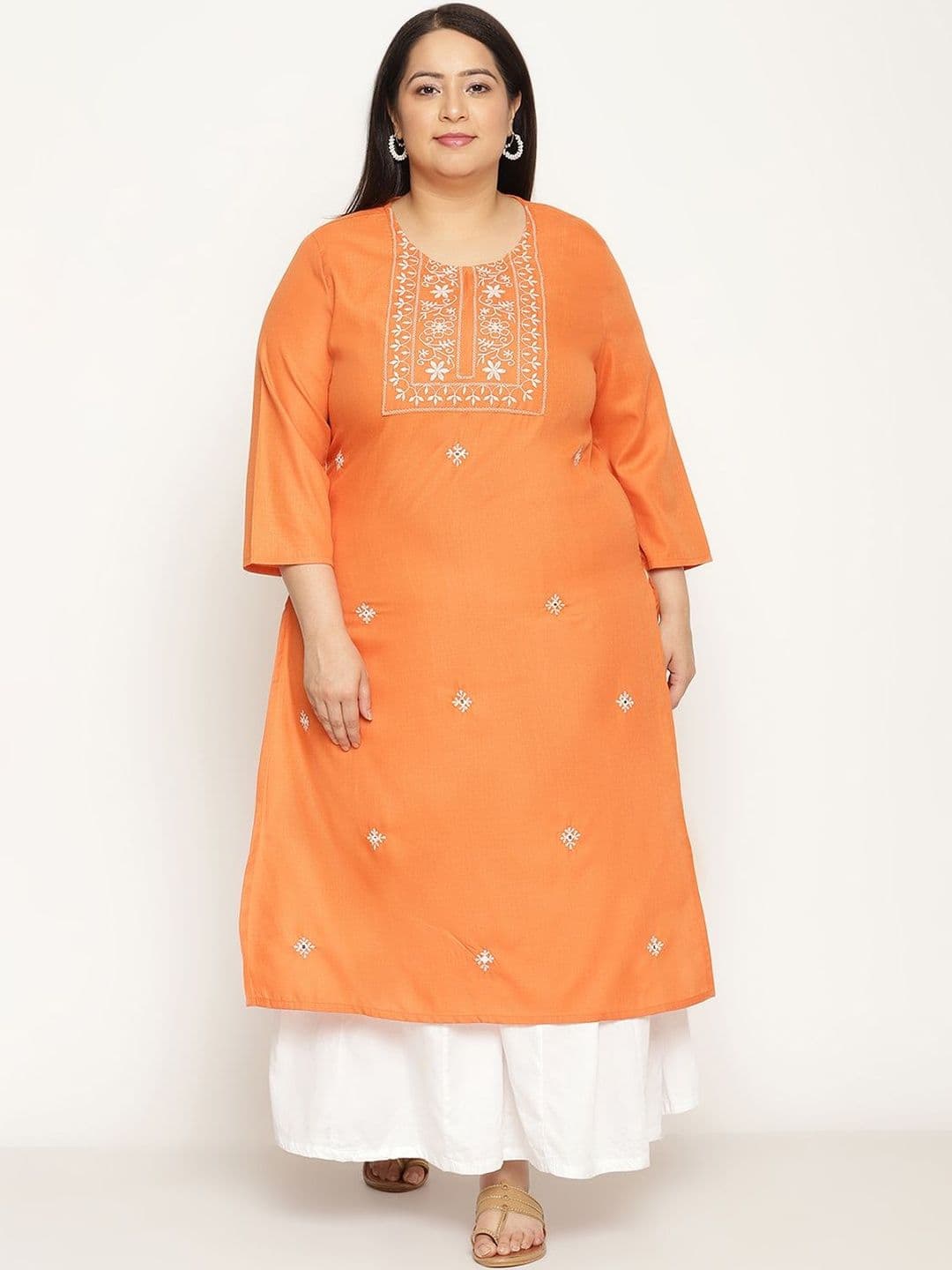 Sringam Women Embroidered Thread Work Kurta - view 1