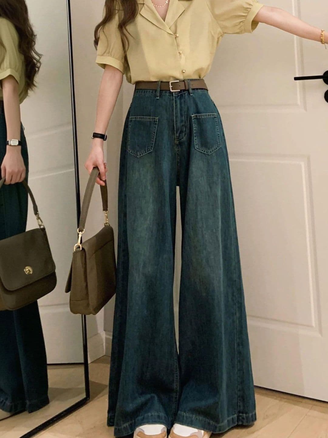 Aadvi Fashion Women Wide Leg High-Rise Light Fade Jeans - view 1