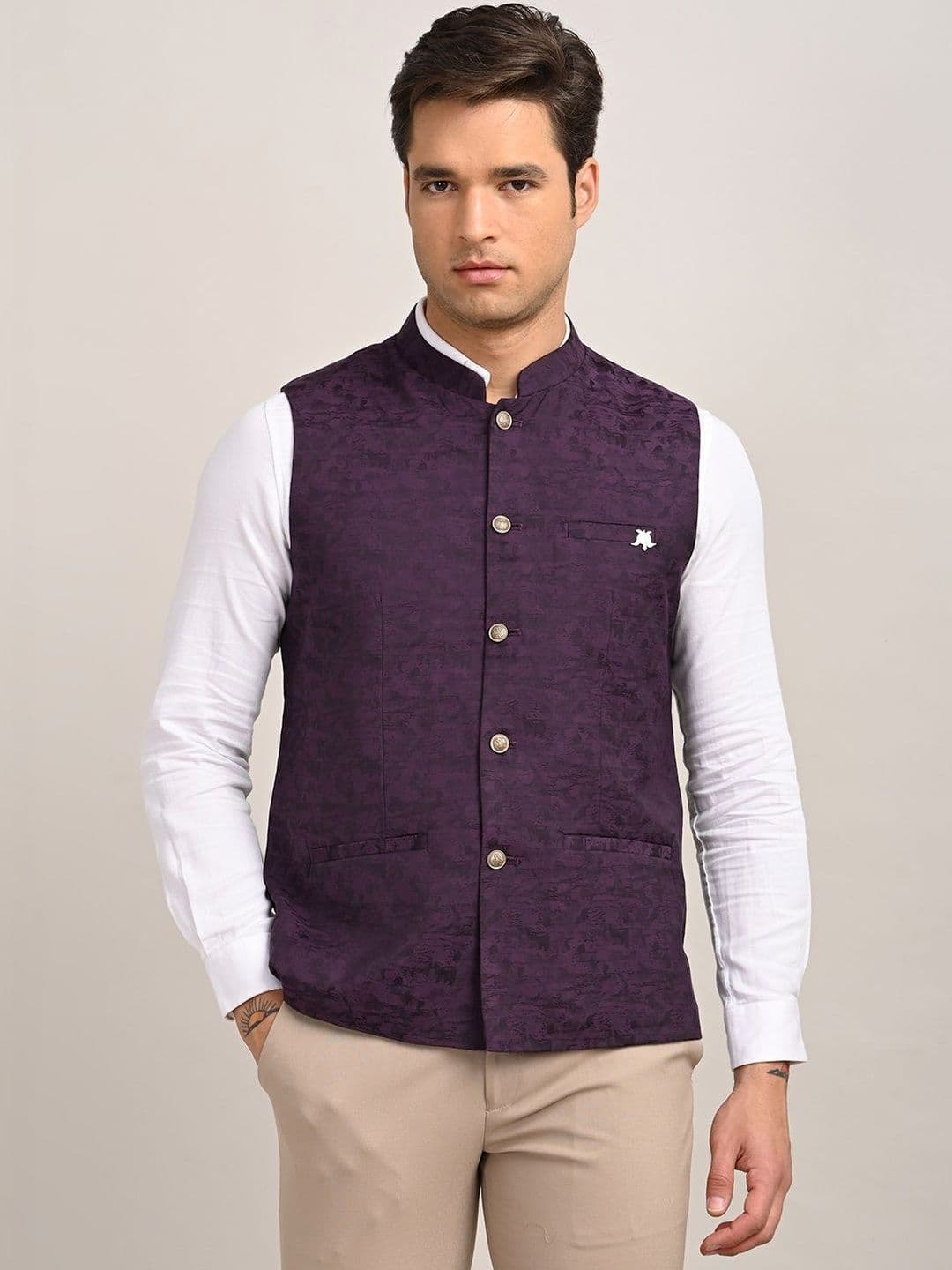 Turtle Mandarin Collar Sleeveless Nehru Jacket - view 1