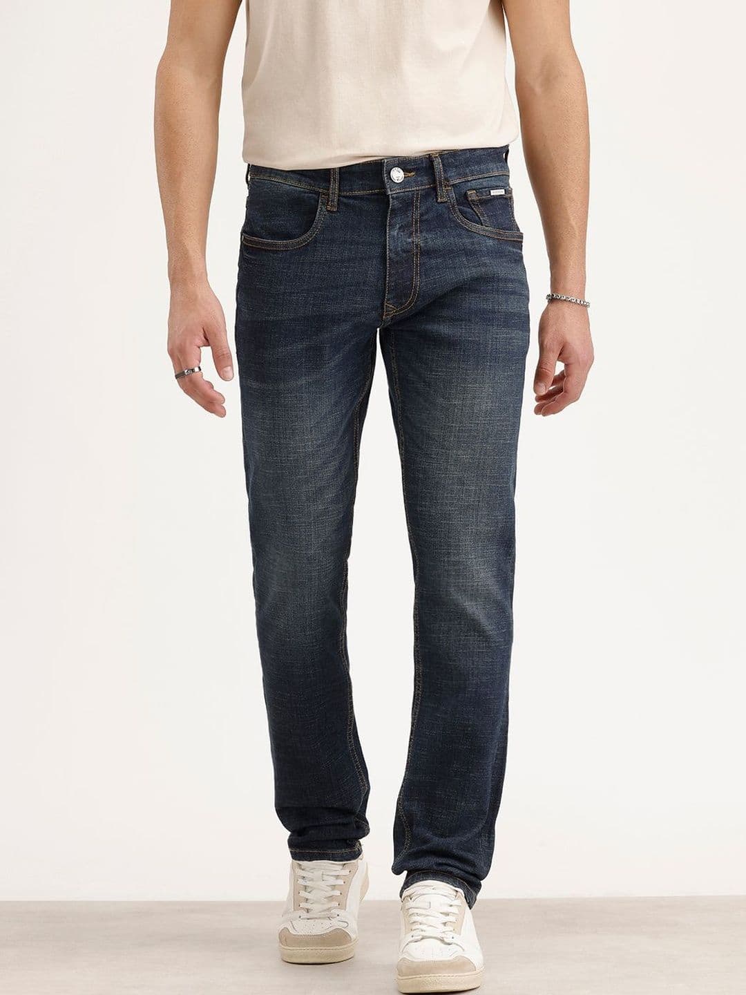 WROGN Men Slim Fit Mid-Rise Light Fade Stretchable Jeans - view 1