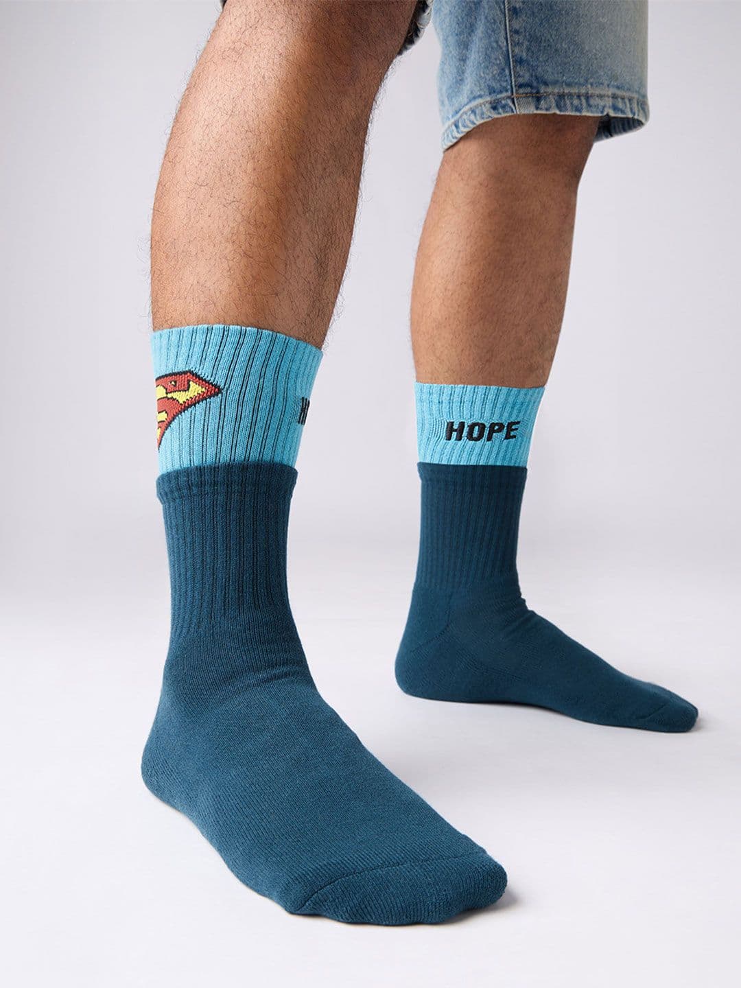 The Souled Store Men Superman Blue Cotton Crew Socks - view 1