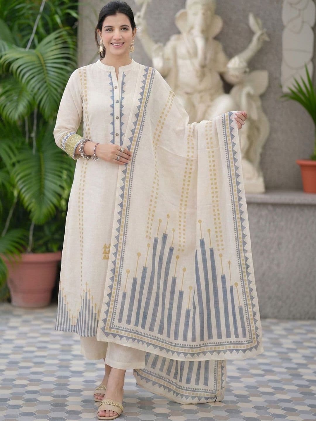 Anouk Rustic Women Printed Regular Pure Cotton Kurta with Trousers & With Dupatta - view 1