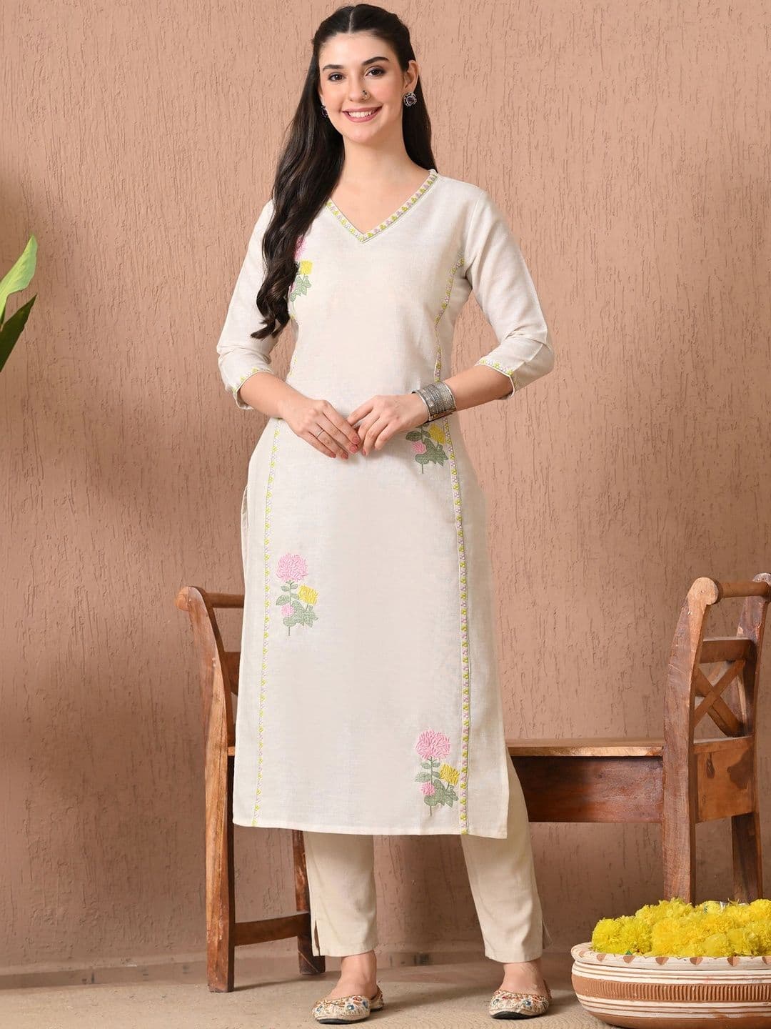 Anouk Women Floral Printed Kurta - view 1