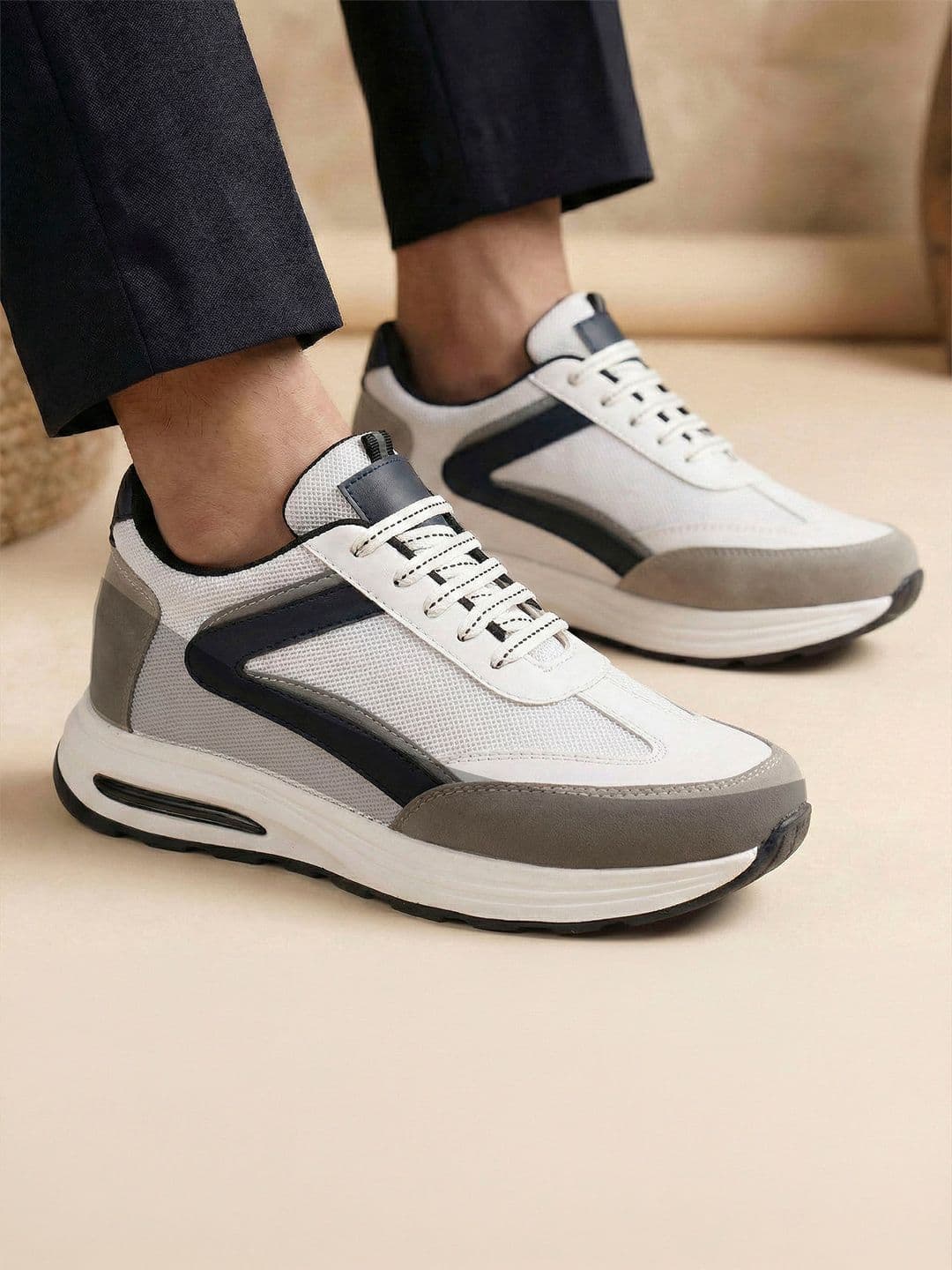 Bxxy Men 3.5 Inch Hidden Height Increassing Sports High-Top Lace-Up Shoes - view 1
