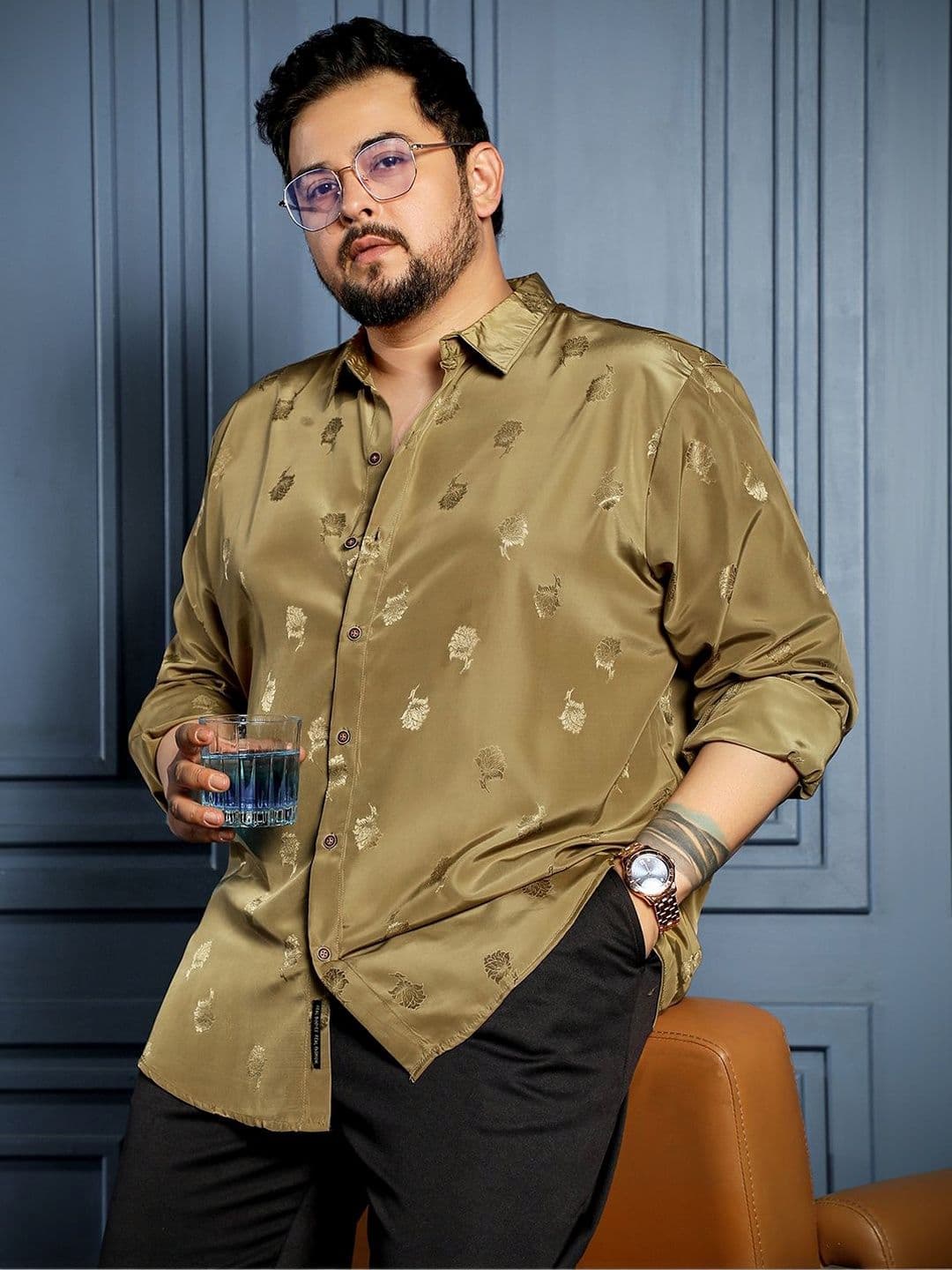 Instafab Plus Men Relaxed Casual Shirt - view 1