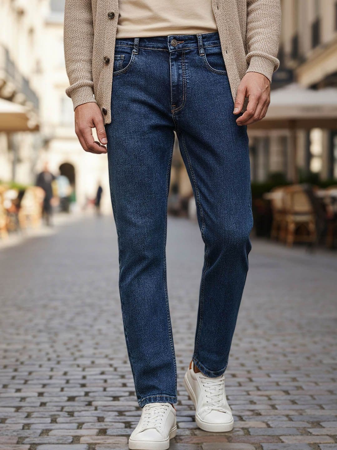 Urbano Fashion Men Blue Heavy Wash Clean Look Stretchable Regular Fit Jeans - view 1