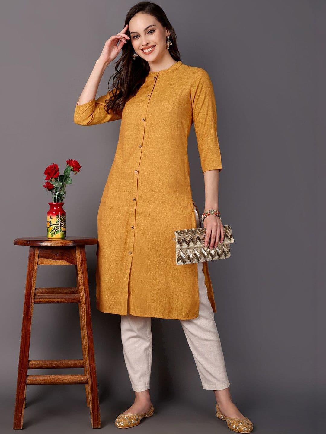 HERE&NOW Mandarin Collar Thread Work Kurta - view 1