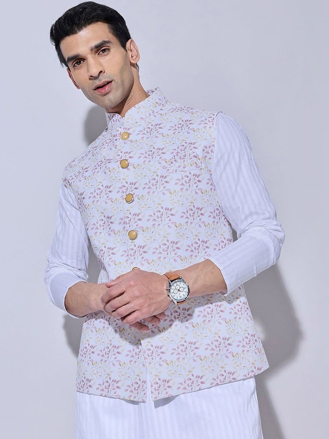 SHOWOFFFF Printed Mandarin Collar Sleeveless Nehru Jacket - view 1