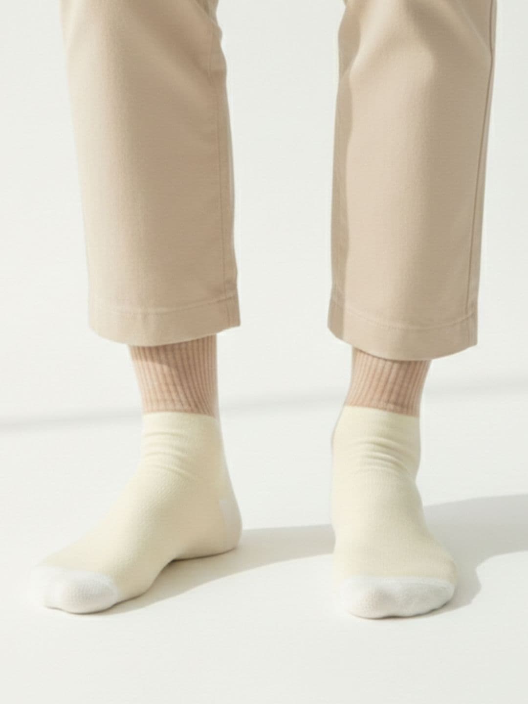 Sockscarving Men Cotton Blend Colourblocked Above Ankle Socks - view 1