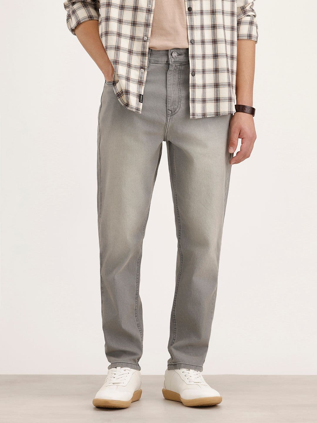 WROGN Men Slim Ankle Fit Heavy Fade Jeans - view 1