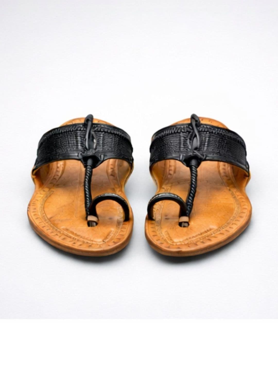 niira.co NIIRA Men Leather Kolhapuri Comfort Chappals - view 1