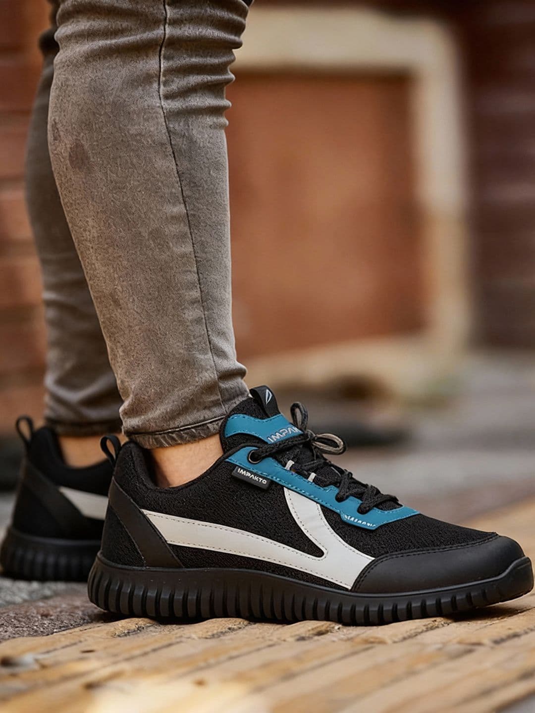 Impakto Driftwave Men Running Shoes Breathable Athletic Trainers Padded Insole Anti Skid - view 1