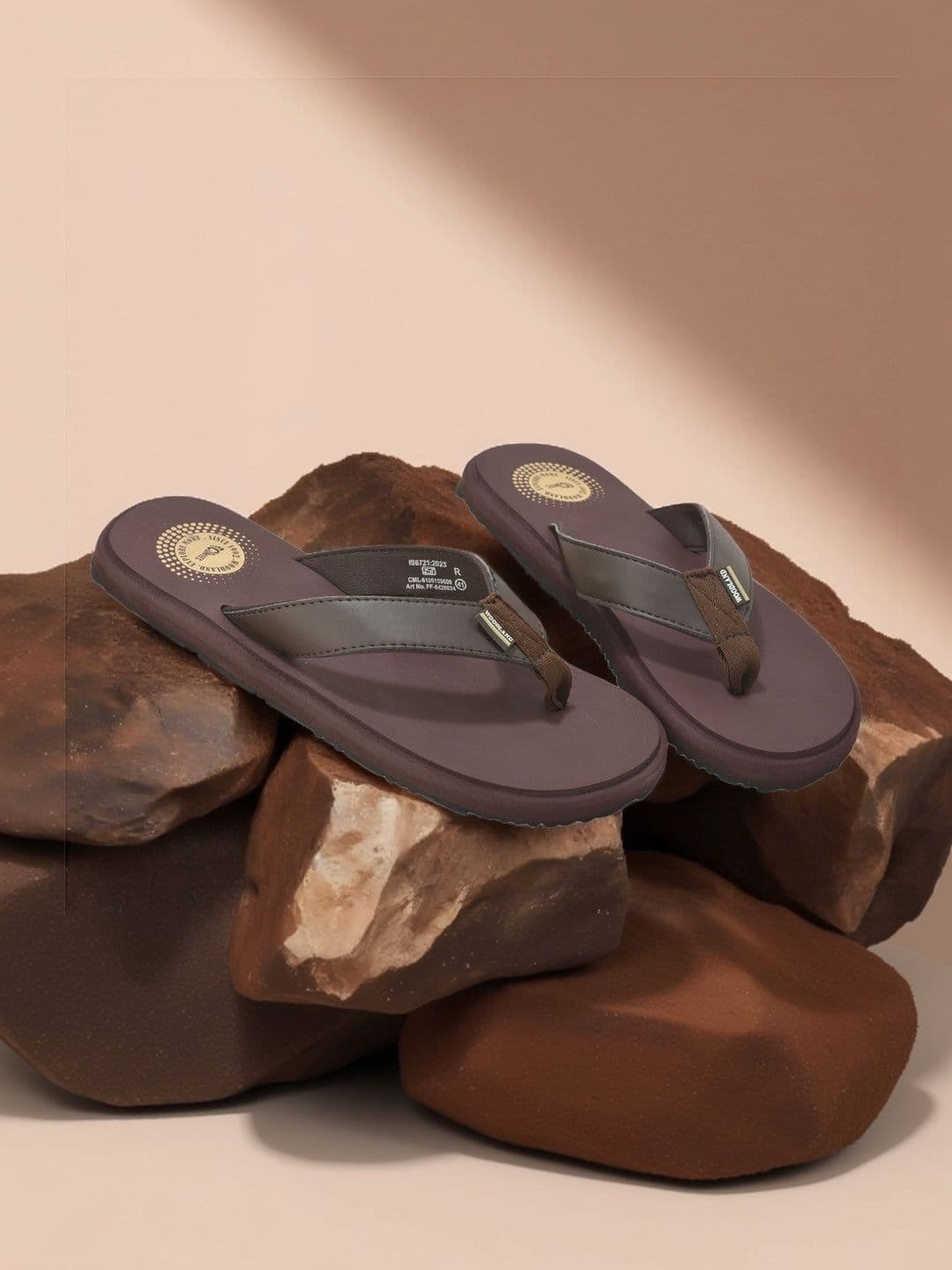 Woodland Men Thong Flip-Flops - view 1