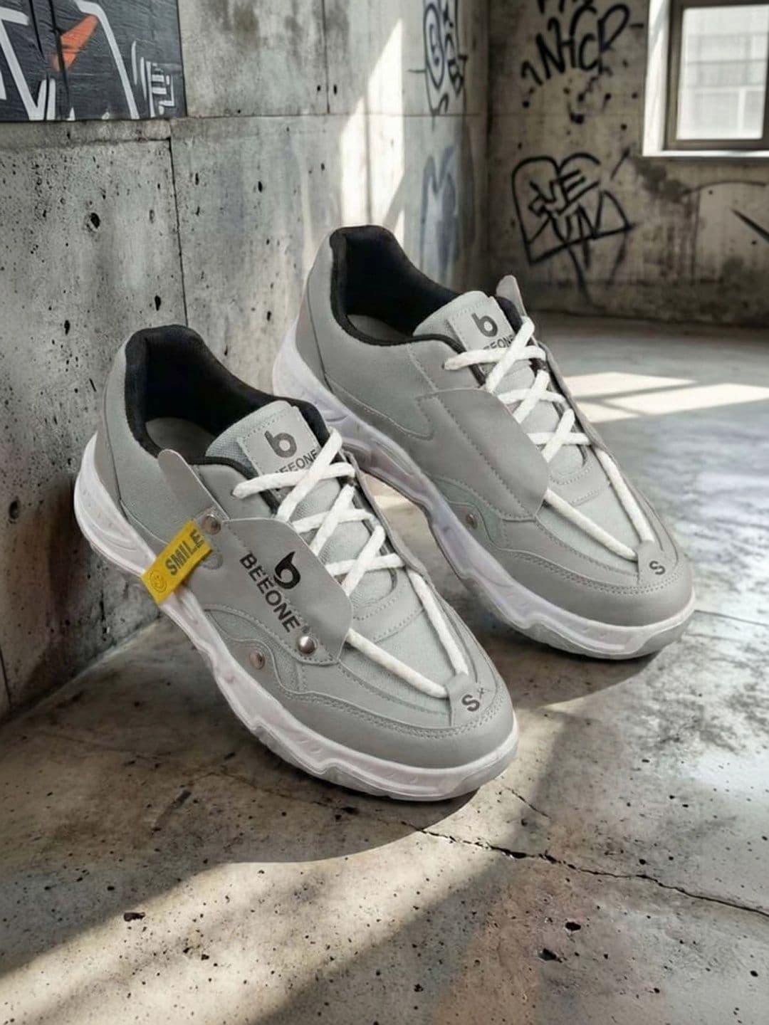 Beeone Men Walking Non-Marking Shoes - view 1