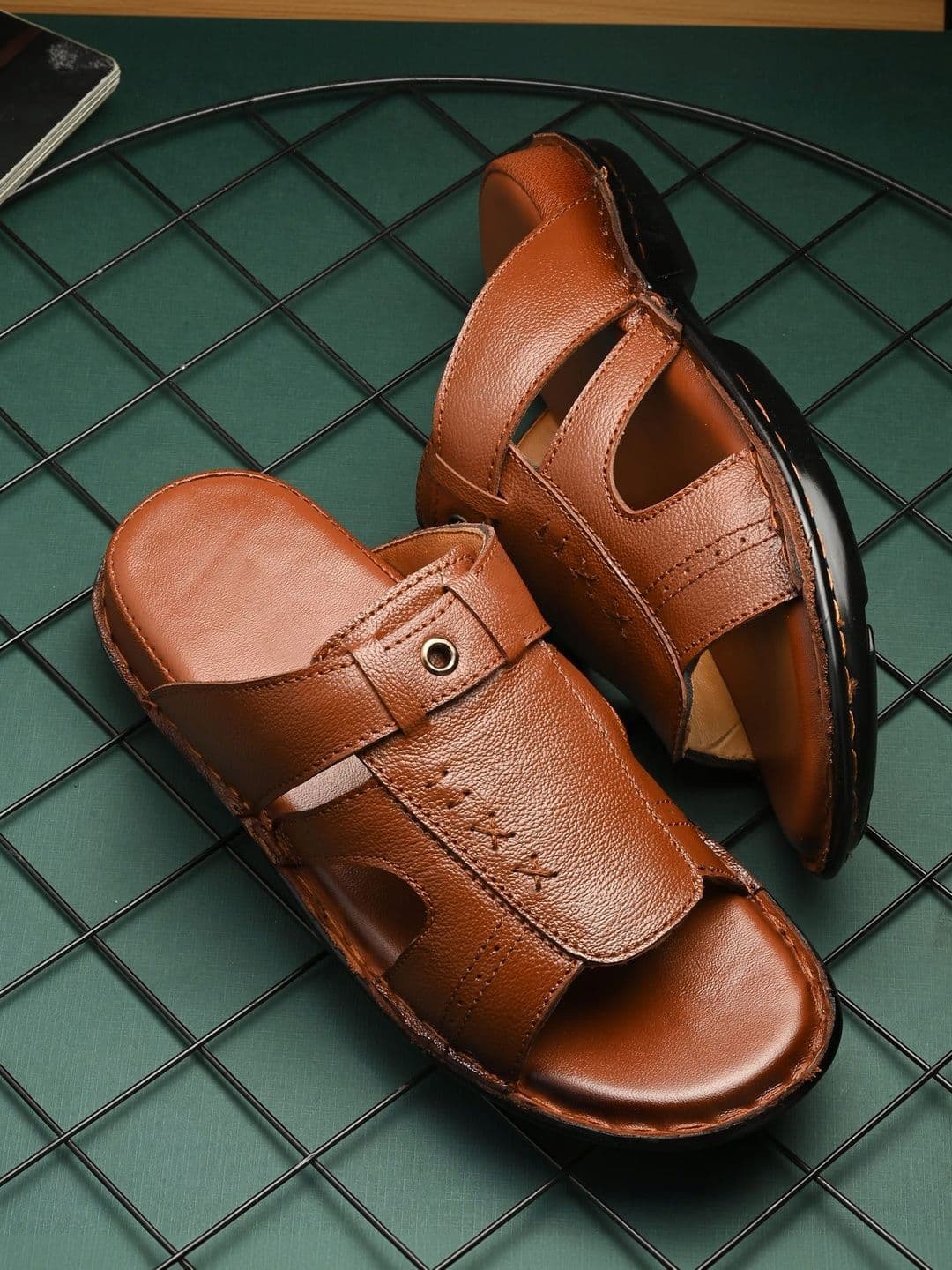 GWALK Men Leather Comfort Sandals - view 1