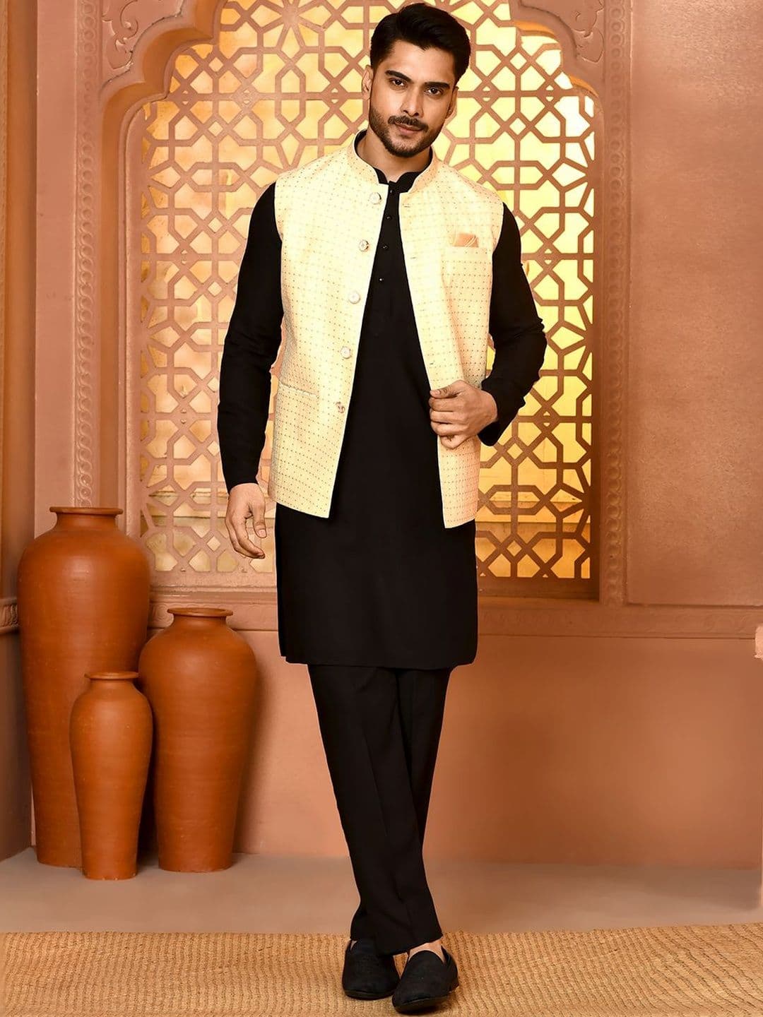 TRENDS OF ETHNIC Men Woven Design Classy Fit Jacquard Nehru Jacket - view 1