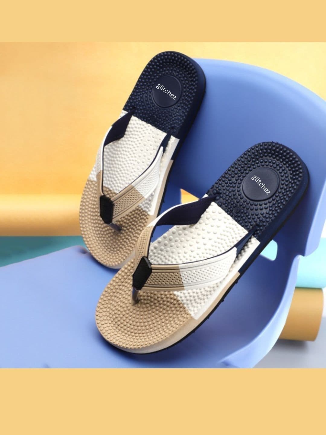 glitchez Men Colourblocked Thong Flip-Flops - view 1