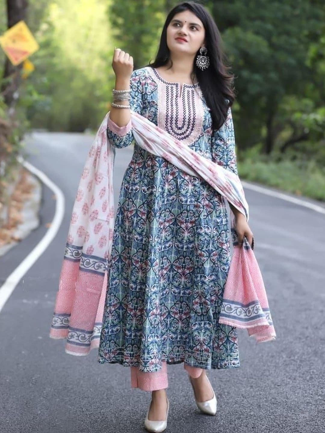 KRYSAL Women Ethnic Motifs Printed Panelled Thread Work Kurta with Trousers & With Dupatta - view 1