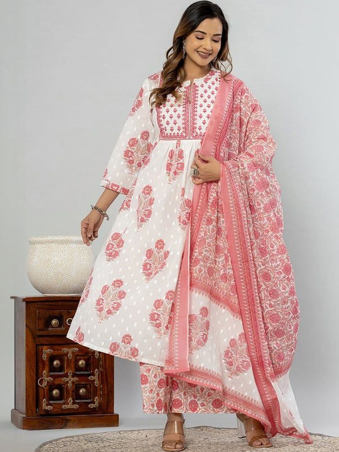 Sangria Printed Pure Cotton Mandarian Collar Kurta & Palazzos Kurta Set - view 1
